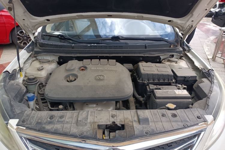 Used CHANGAN Eado 2014 1.6L Manual Luxury Model Engine Bay