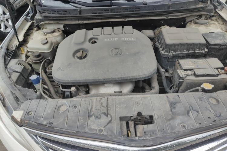 Used CHANGAN Eado 2014 1.6L Manual Luxury Model Engine Bay