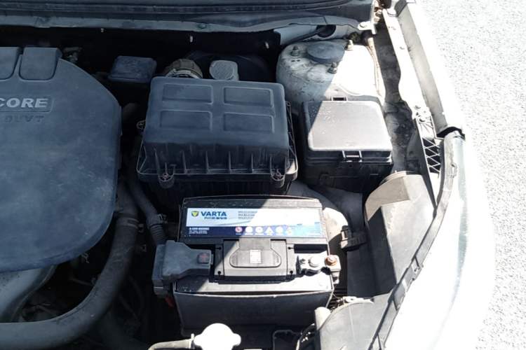 Used CHANGAN Eado 2014 1.6L Automatic Luxury Model Engine Bay Left