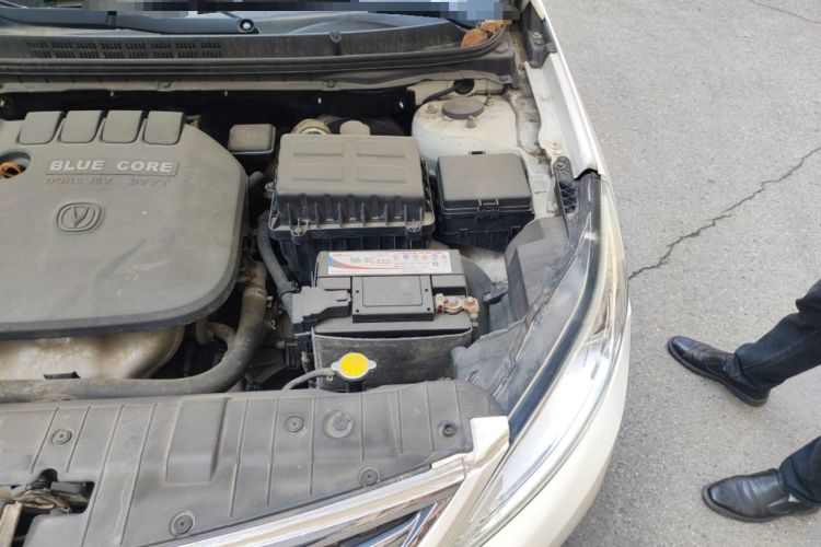 Used CHANGAN Eado 2014 1.6L Manual Luxury Model Engine Bay Left