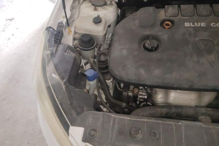 Used CHANGAN Eado 2014 1.6L Automatic Luxury Model Engine Bay Right