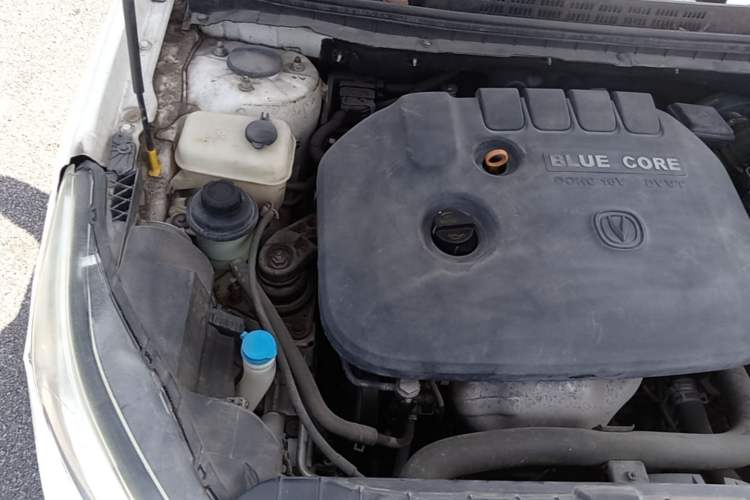 Used CHANGAN Eado 2014 1.6L Automatic Luxury Model Engine Bay Right