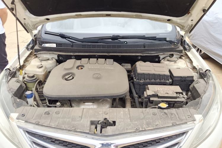 Used CHANGAN Eado 2014 1.6L Manual Luxury Model Engine Bay