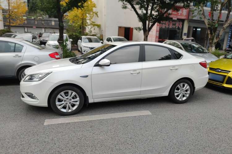 Used CHANGAN Eado 2014 1.6L Manual Luxury Model Exterior 1