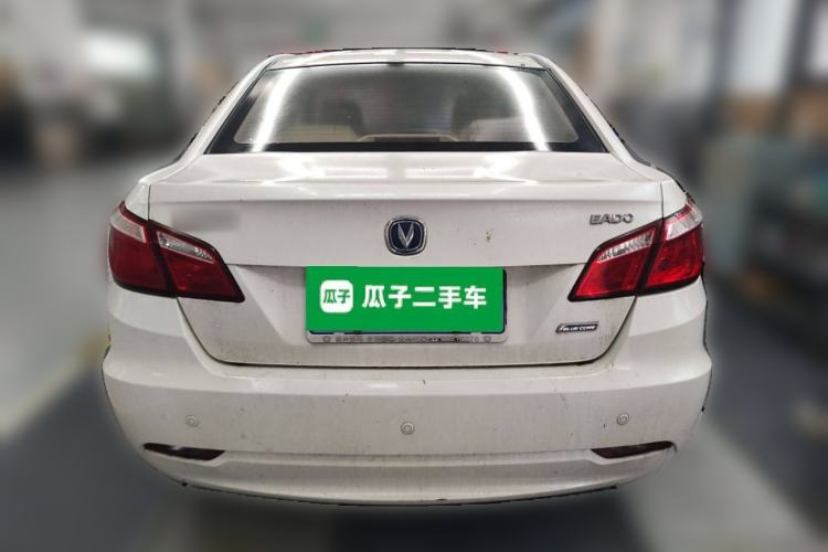 Used CHANGAN Eado 2014 1.6L Manual Luxury Model Exterior 4