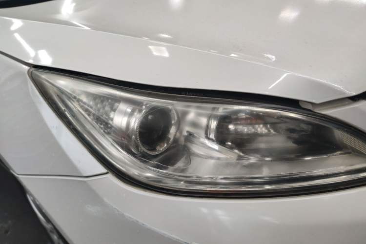 Used CHANGAN Eado 2014 1.6L Manual Luxury Model Exterior 6