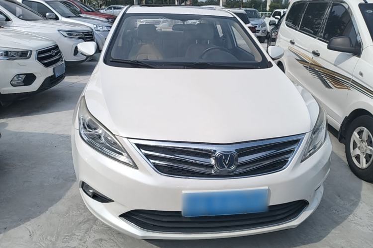 Used CHANGAN Eado 2014 1.6L Manual Luxury Model Front