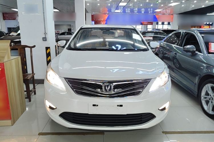 Used CHANGAN Eado 2014 1.6L Manual Luxury Model Front