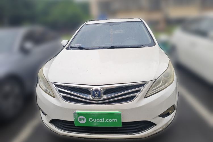 Used CHANGAN Eado 2014 1.6L Manual Luxury Model Front