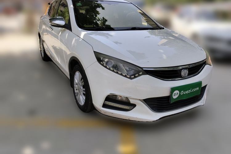 Used CHANGAN Eado  Front Right 45 Deg