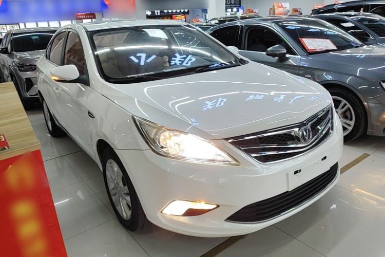 Used CHANGAN Eado 2014 1.6L Manual Luxury Model Front Right 45 Deg