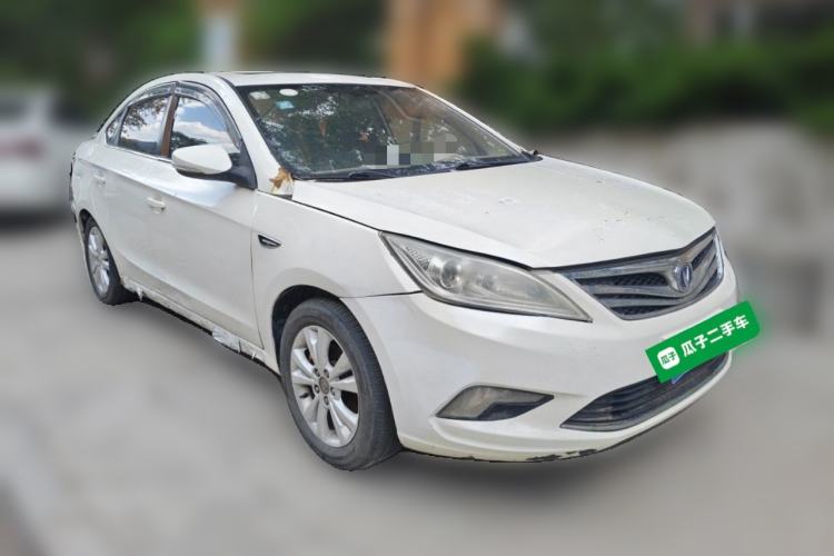 Used CHANGAN Eado 2014 1.6L Manual Luxury Model Front Right 45 Deg