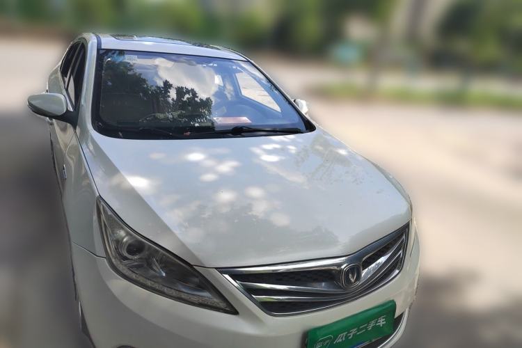 Used CHANGAN Eado 2014 1.6L Manual Luxury Model Front Right 45 Deg