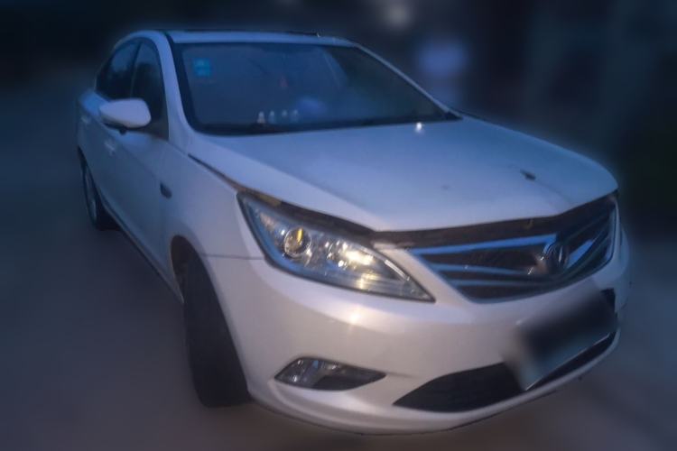 Used CHANGAN Eado 2014 1.6L Automatic Luxury Model Front Right 45 Deg