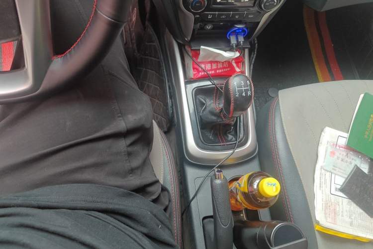 Used CHANGAN Eado 2014 1.6L Manual Luxury Model Gear Lever