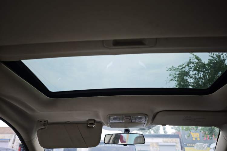 Used CHANGAN Eado 2014 1.6L Automatic Luxury Model Headliner