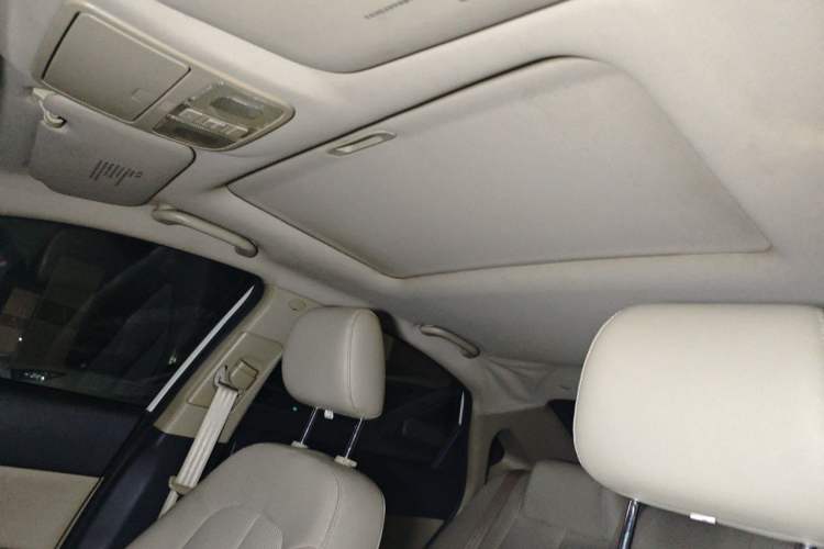Used CHANGAN Eado 2014 1.6L Manual Luxury Model Headliner