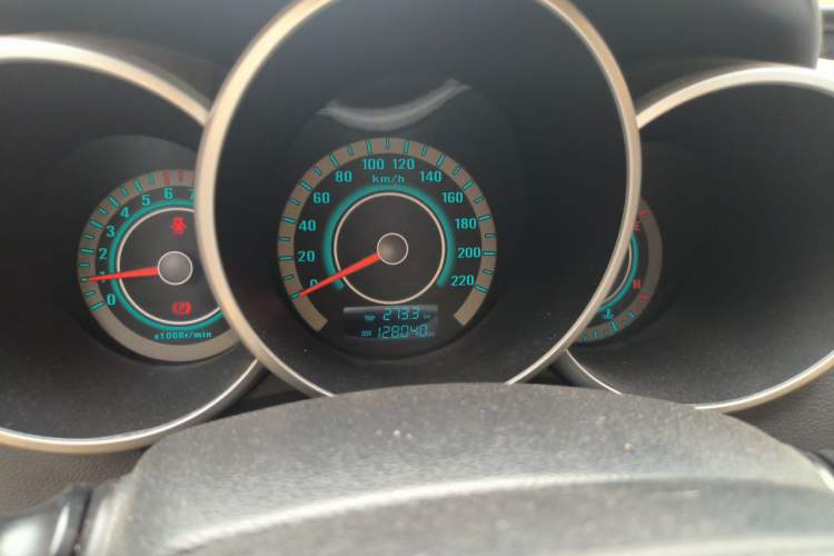 Used CHANGAN Eado 2014 1.6L Manual Luxury Model Instrument Cluster
