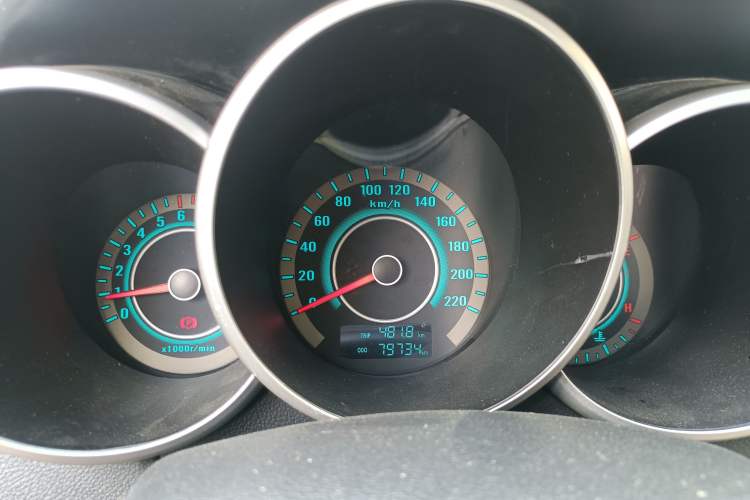 Used CHANGAN Eado 2014 1.6L Manual Luxury Model Instrument Cluster