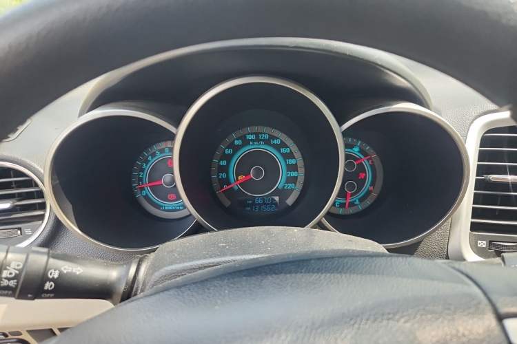 Used CHANGAN Eado 2014 1.6L Manual Luxury Model Instrument Cluster
