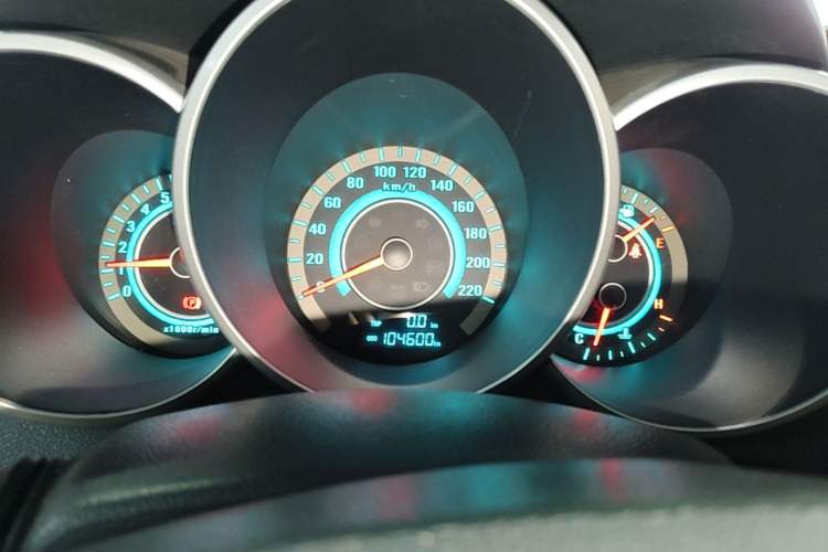 Used CHANGAN Eado 2014 1.6L Manual Luxury Model Instrument Cluster