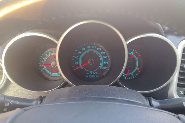 Used CHANGAN Eado 2014 1.6L Manual Luxury Model Instrument Cluster