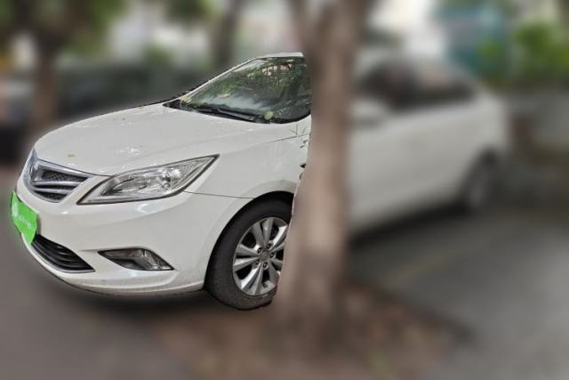 Used CHANGAN Eado 2014 1.6L Automatic Prestige Model