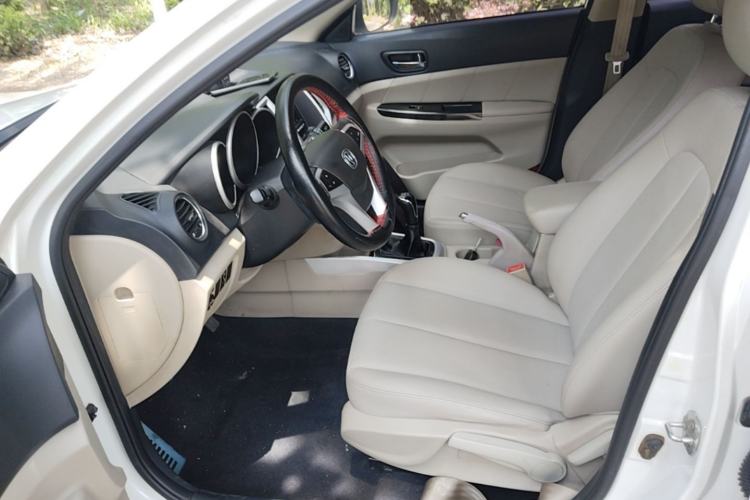 Used CHANGAN Eado 2014 1.6L Manual Luxury Model Left Front Seat