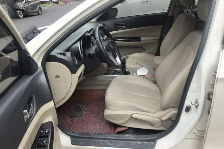 Used CHANGAN Eado 2014 1.6L Manual Luxury Model Left Front Seat