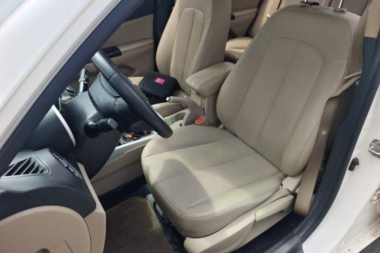 Used CHANGAN Eado 2014 1.6L Manual Luxury Model Left Front Seat