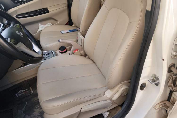 Used CHANGAN Eado 2014 1.6L Automatic Luxury Model Left Front Seat