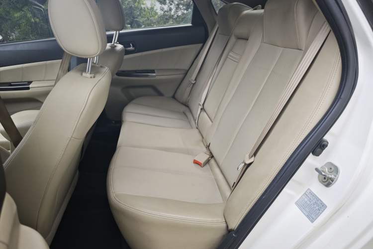 Used CHANGAN Eado 2014 1.6L Automatic Luxury Model Left Rear Seat