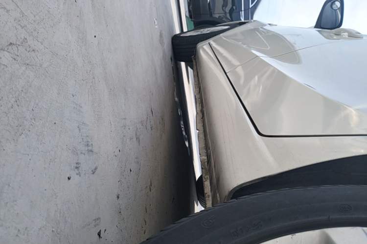 Used CHANGAN Eado 2014 1.6L Manual Luxury Model Left Side Sill