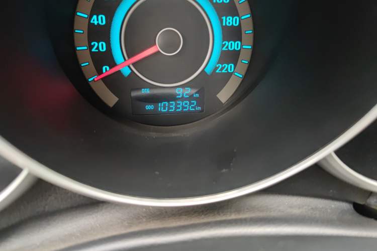 Used CHANGAN Eado 2014 1.6L Manual Luxury Model Odometer Close Up
