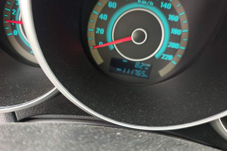 Used CHANGAN Eado 2014 1.6L Manual Luxury Model Odometer Close Up