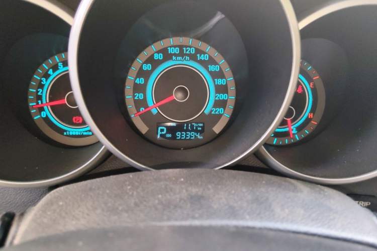 Used CHANGAN Eado 2014 1.6L Automatic Luxury Model Odometer Close Up