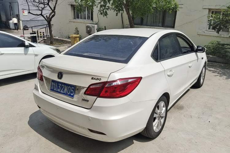 Used CHANGAN Eado 2014 1.5T Automatic Sport Luxury Model Rear Right 45 Deg