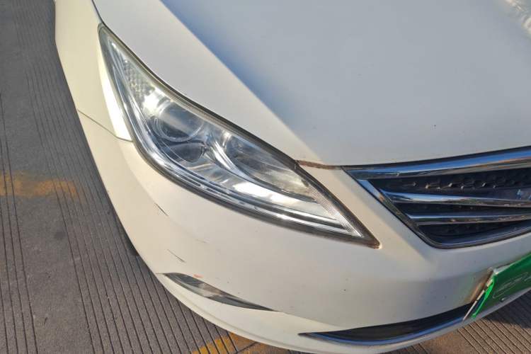 Used CHANGAN Eado 2014 1.6L Automatic Luxury Model Right Front Headlight
