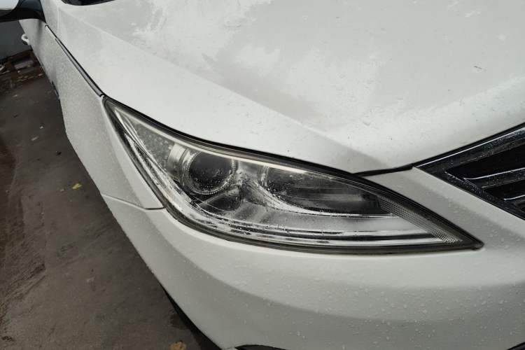 Used CHANGAN Eado 2014 1.6L Manual Luxury Model Right Front Headlight
