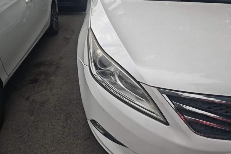 Used CHANGAN Eado 2014 1.6L Manual Luxury Model Right Front Headlight