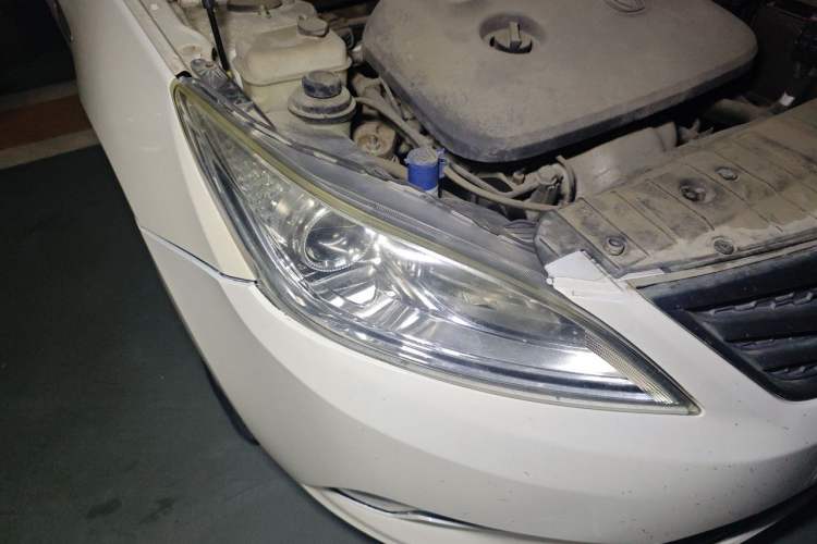 Used CHANGAN Eado 2014 1.6L Manual Luxury Model Right Front Headlight