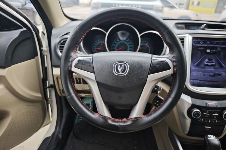 Used CHANGAN Eado 2014 1.6L Automatic Luxury Model Steering Wheel