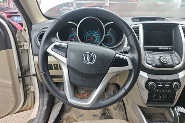 Used CHANGAN Eado 2014 1.6L Manual Luxury Model Steering Wheel