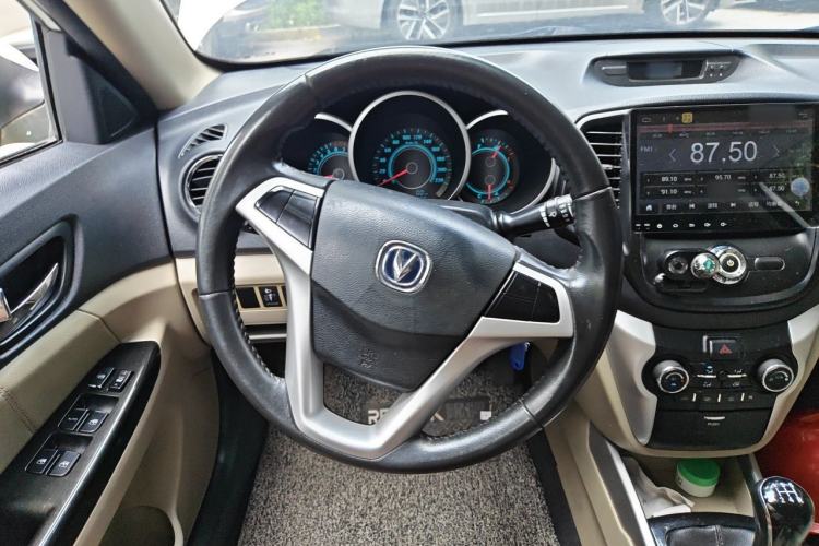 Used CHANGAN Eado 2014 1.6L Manual Luxury Model Steering Wheel