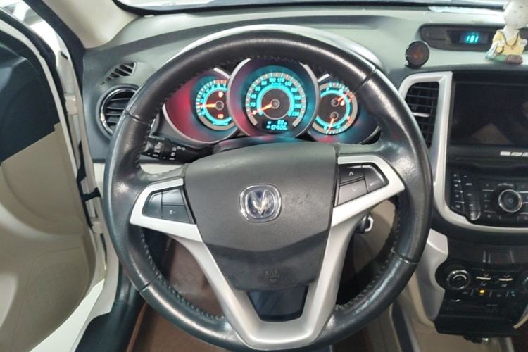 Used CHANGAN Eado 2014 1.6L Manual Luxury Model Steering Wheel