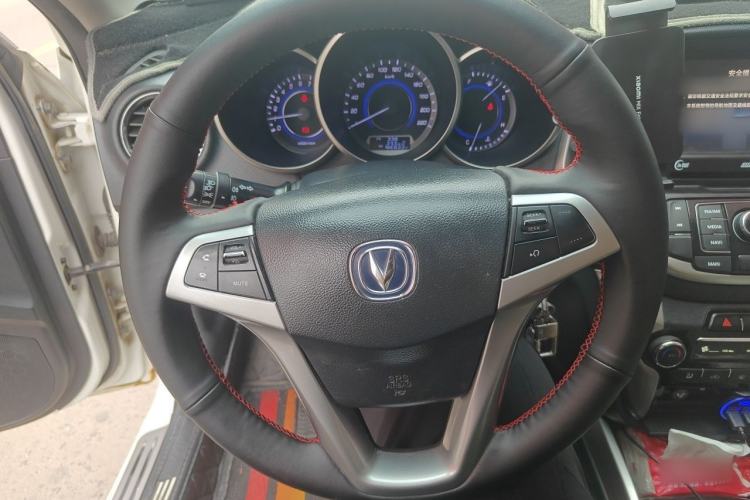 Used CHANGAN Eado 2014 1.6L Manual Luxury Model Steering Wheel