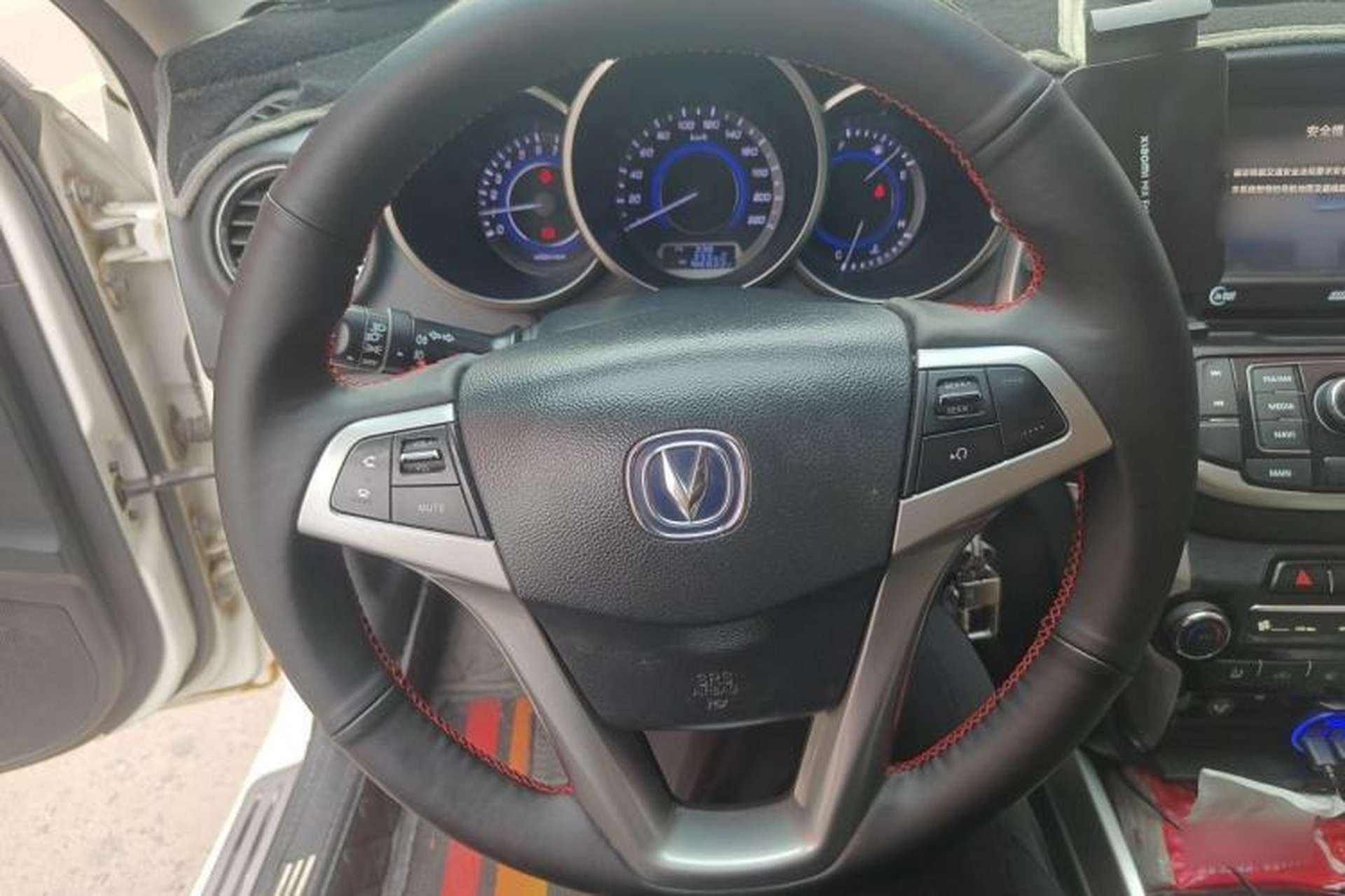 Used CHANGAN Eado 2014 1.6L Manual Luxury Model Steering Wheel