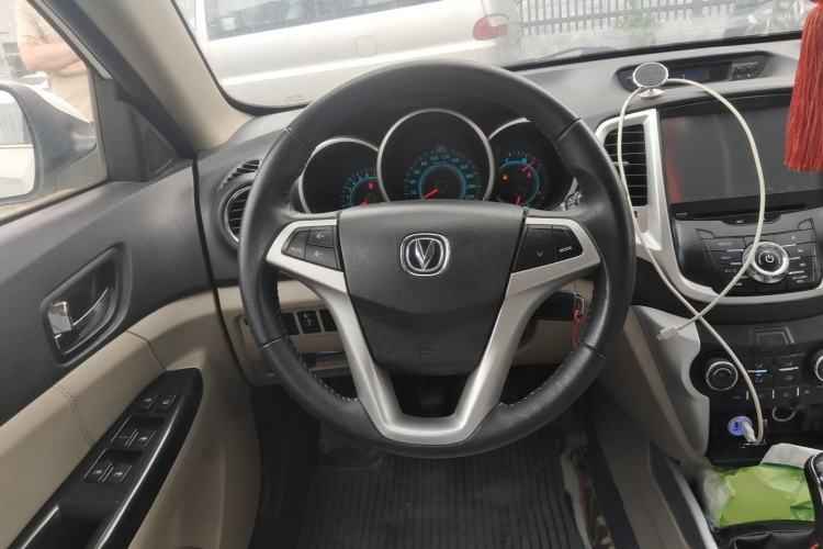 Used CHANGAN Eado 2014 1.6L Manual Luxury Model Steering Wheel