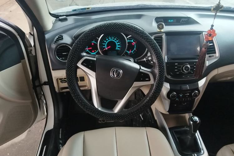Used CHANGAN Eado 2014 1.6L Manual Luxury Model Steering Wheel