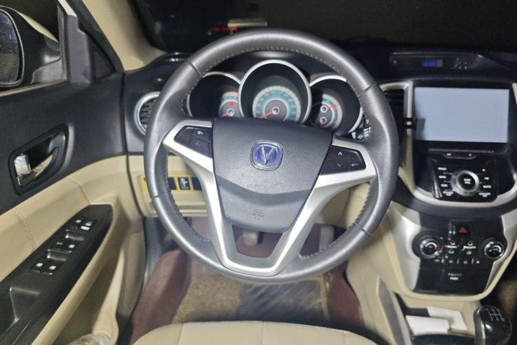 Used CHANGAN Eado 2014 1.6L Manual Luxury Model Steering Wheel